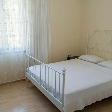 Casa de Férias Cozy House Surrounded Muğla